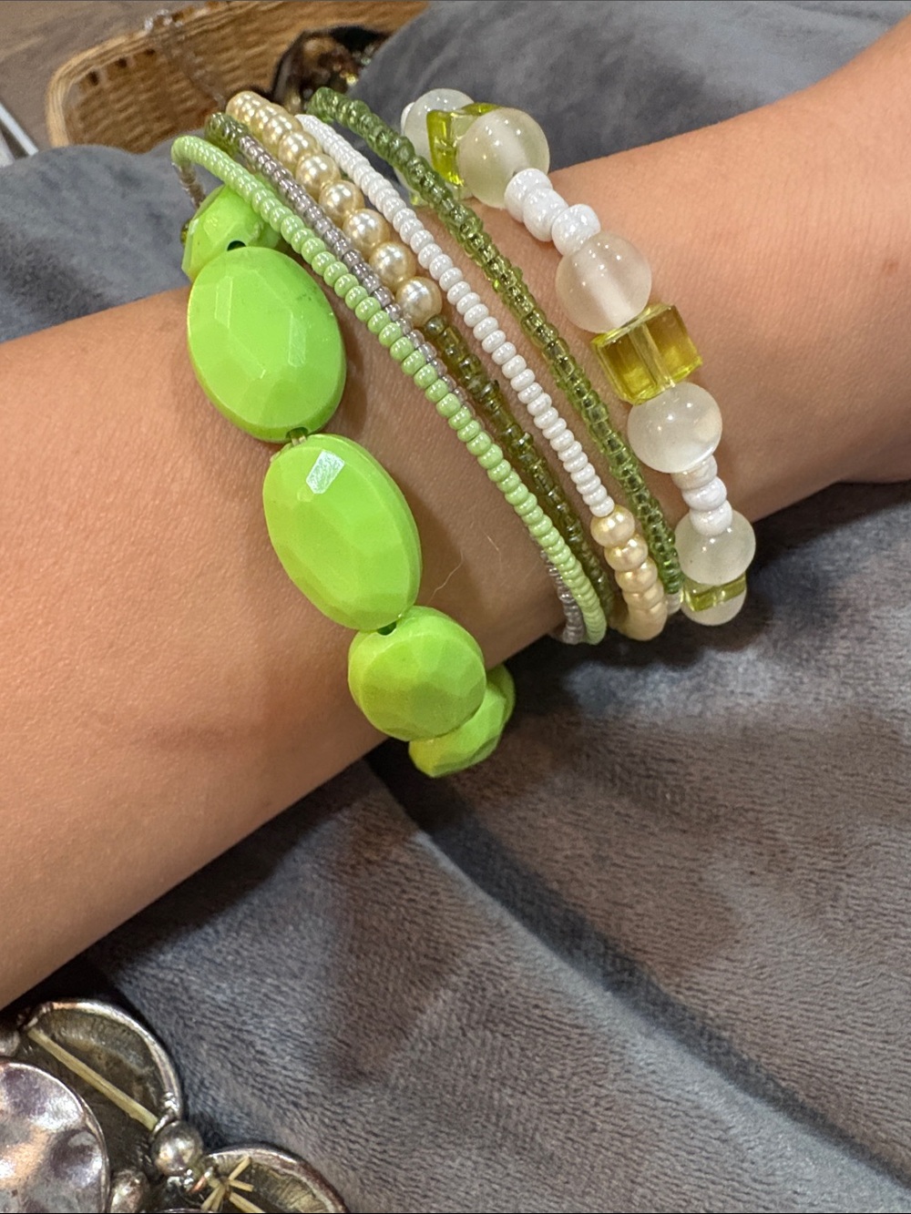 10-Beaded Bracelet Stack Women OS Green Excellent Layered Boho Seed Bead